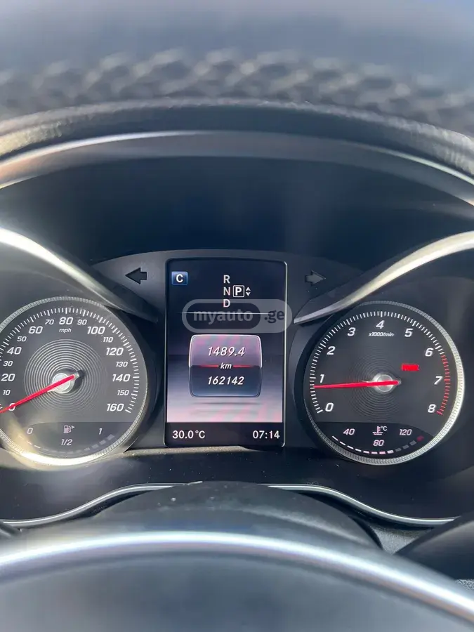 Mercedes-Benz C 300 