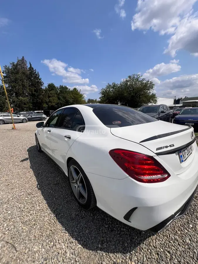 Mercedes-Benz C 300 