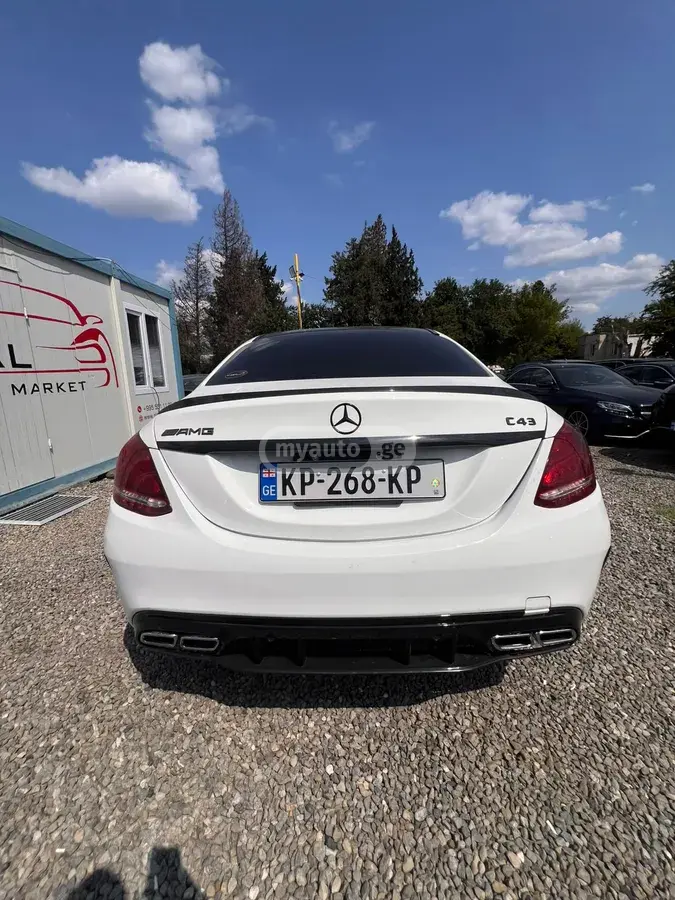 Mercedes-Benz C 300 