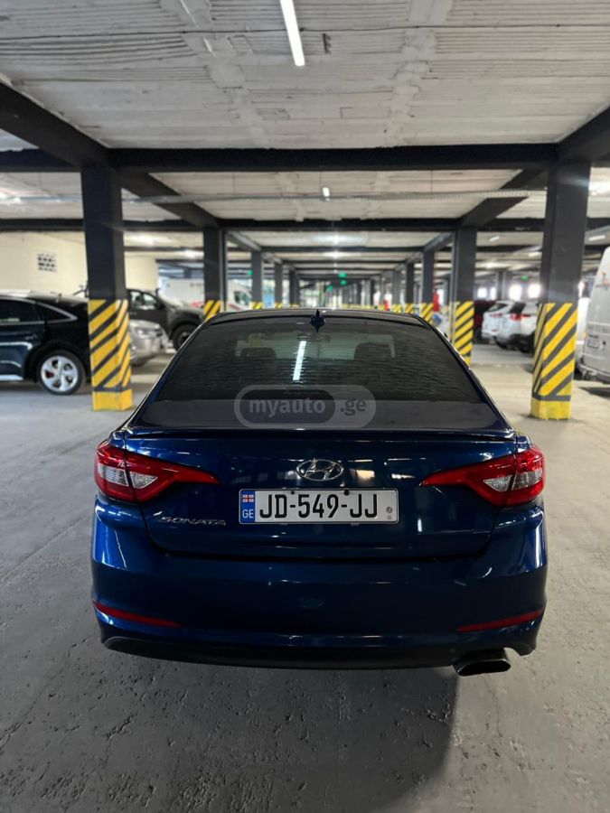 Hyundai Sonata 