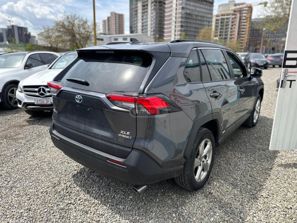 Toyota RAV 4