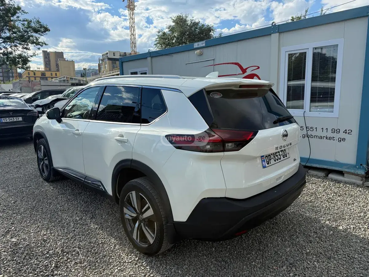 Nissan Rogue