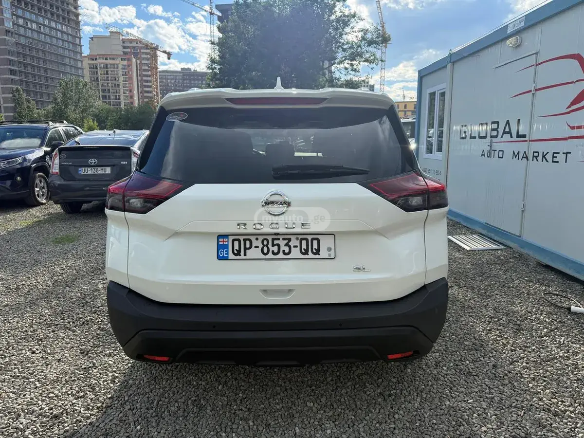 Nissan Rogue