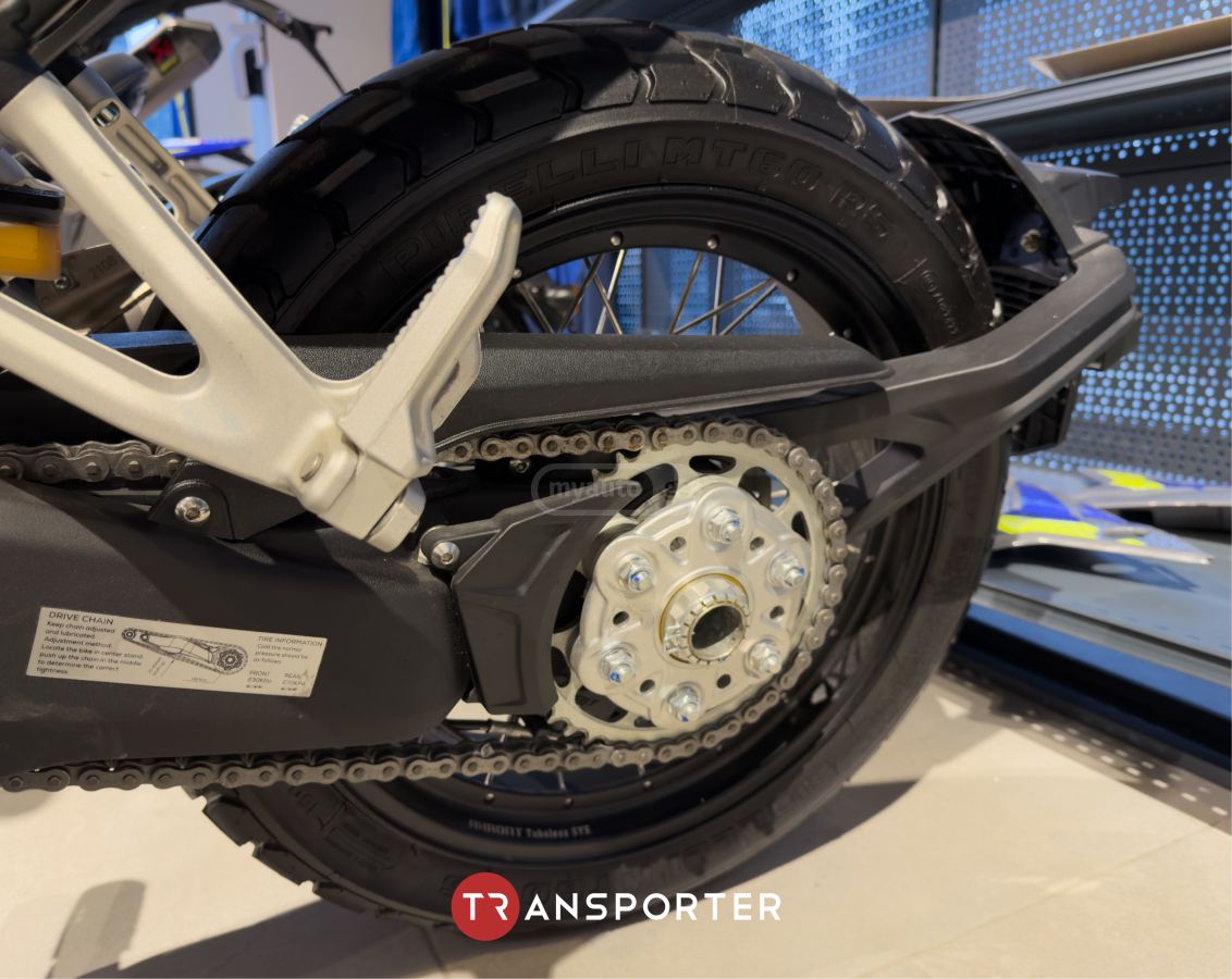 Jawa RVM 500 
