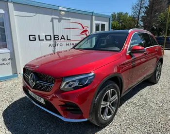 Mercedes-Benz GLC 300 