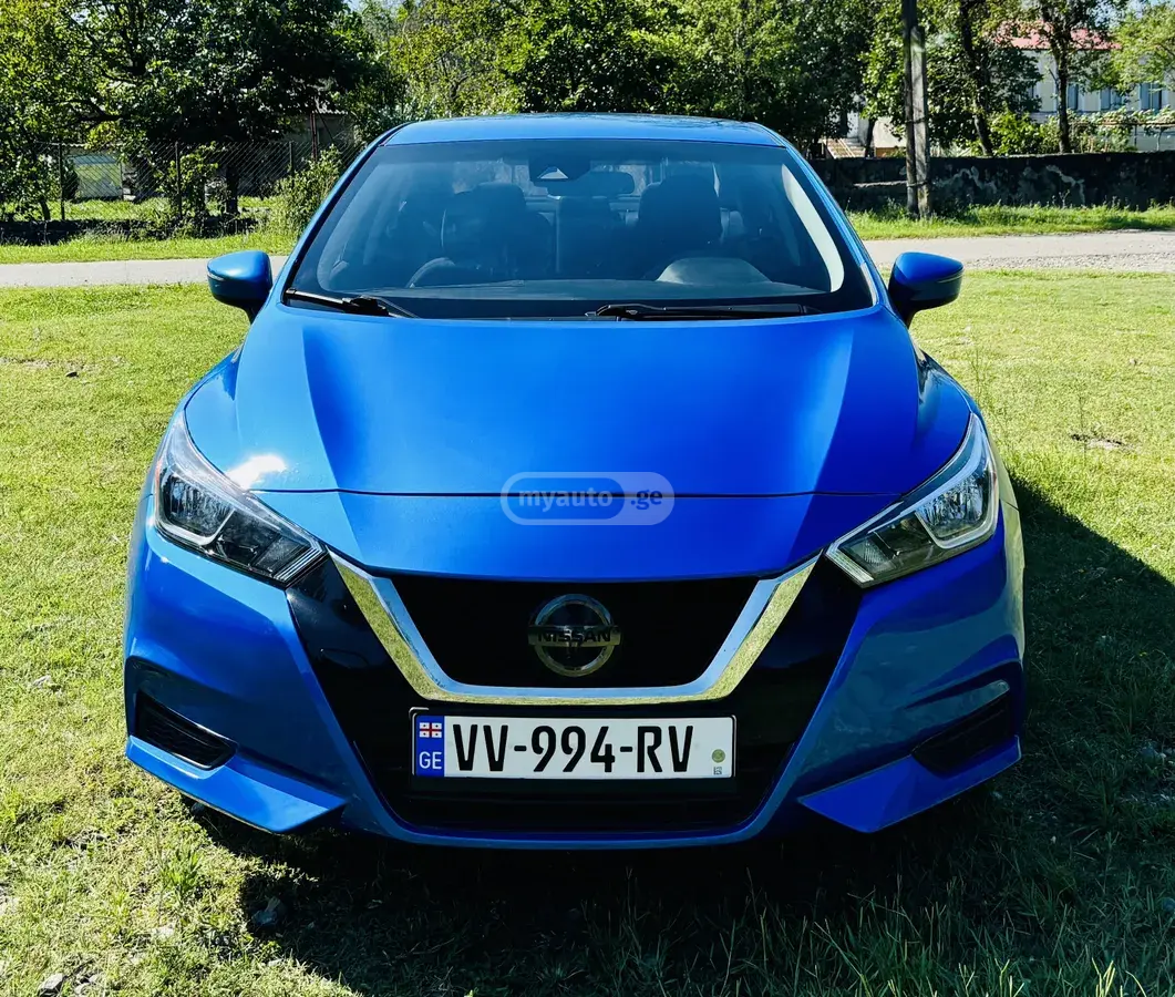Nissan Versa