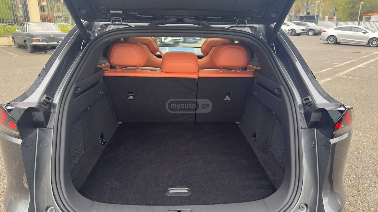 Changan Deepal S07 