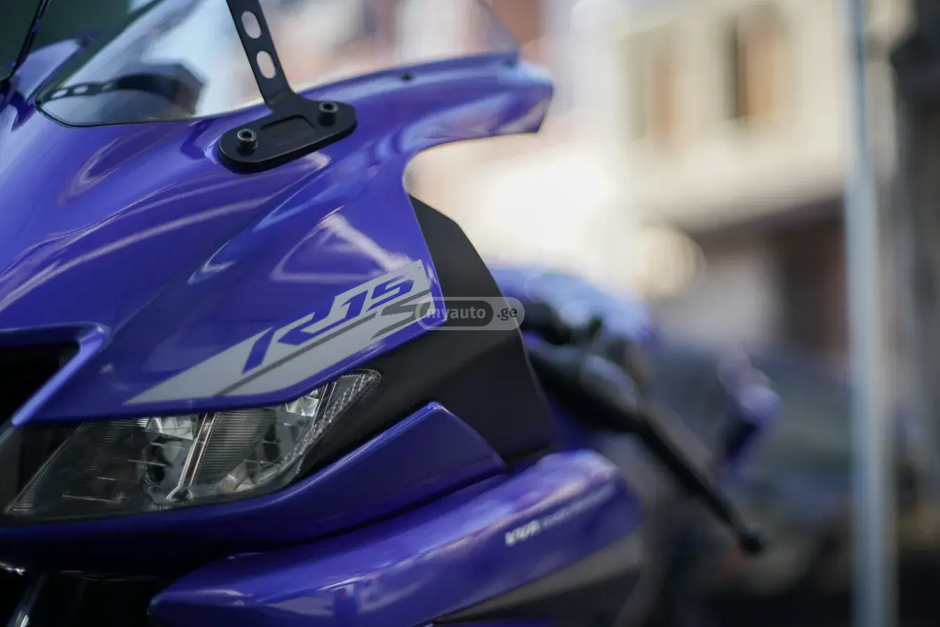 Yamaha R15 S
