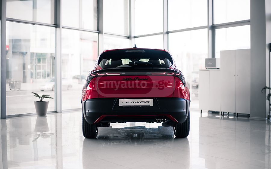Alfa Romeo Junior