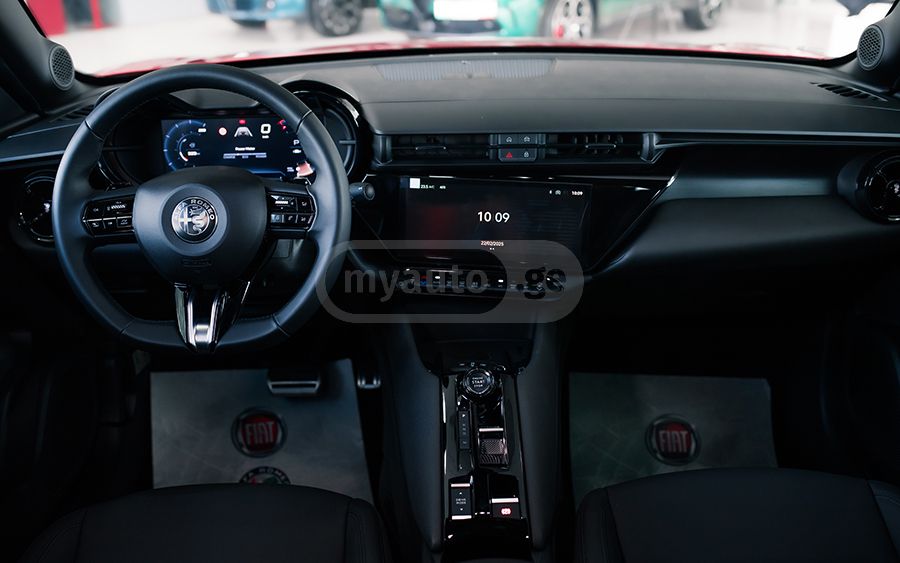 Alfa Romeo Junior