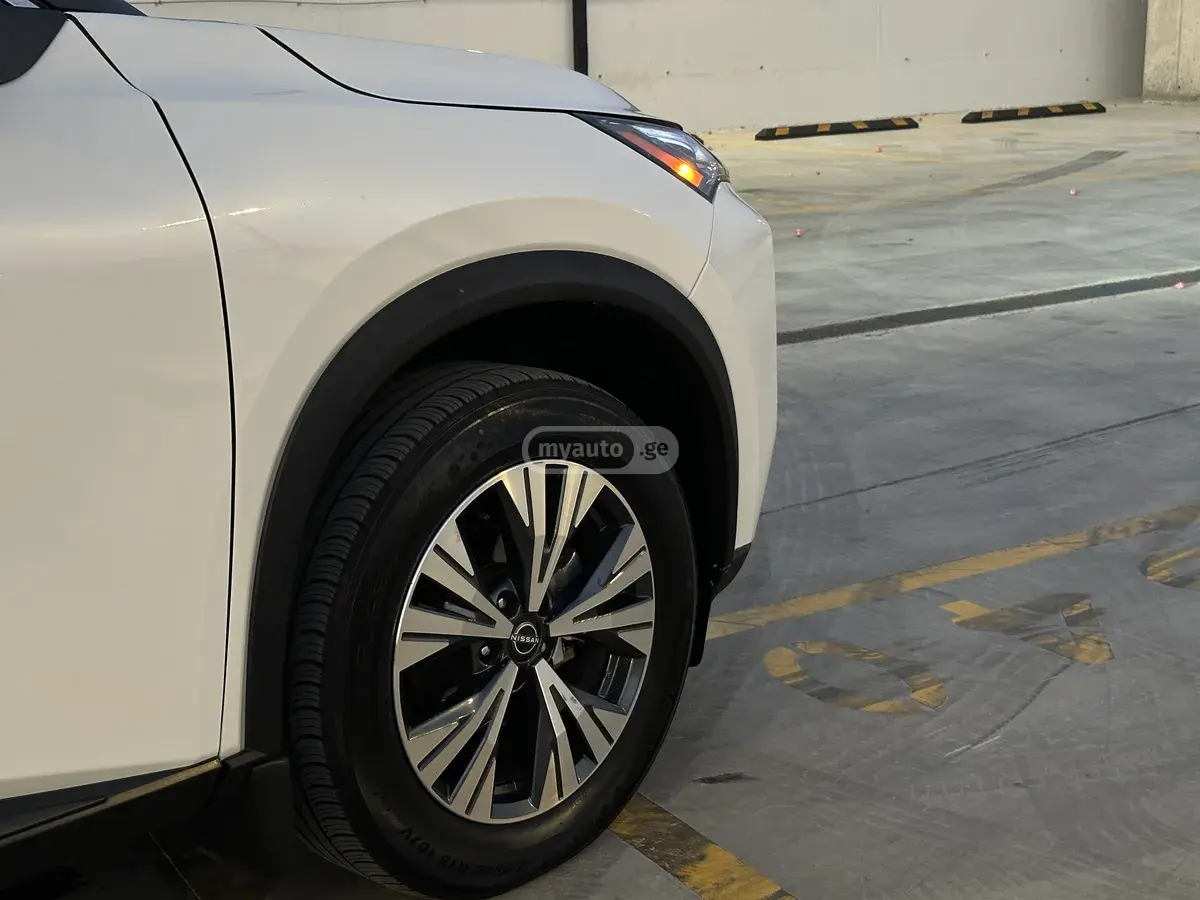 Nissan Rogue, миниатюра 11