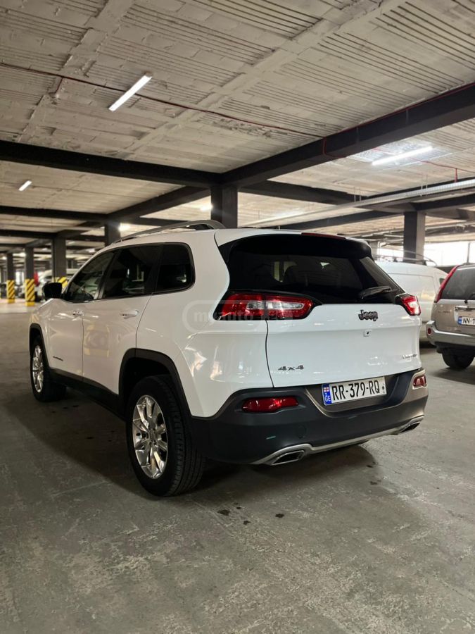 Jeep Cherokee