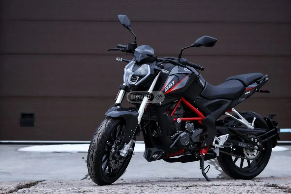 Benelli 302R 