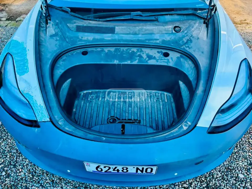 Tesla Model 3, миниатюра 13