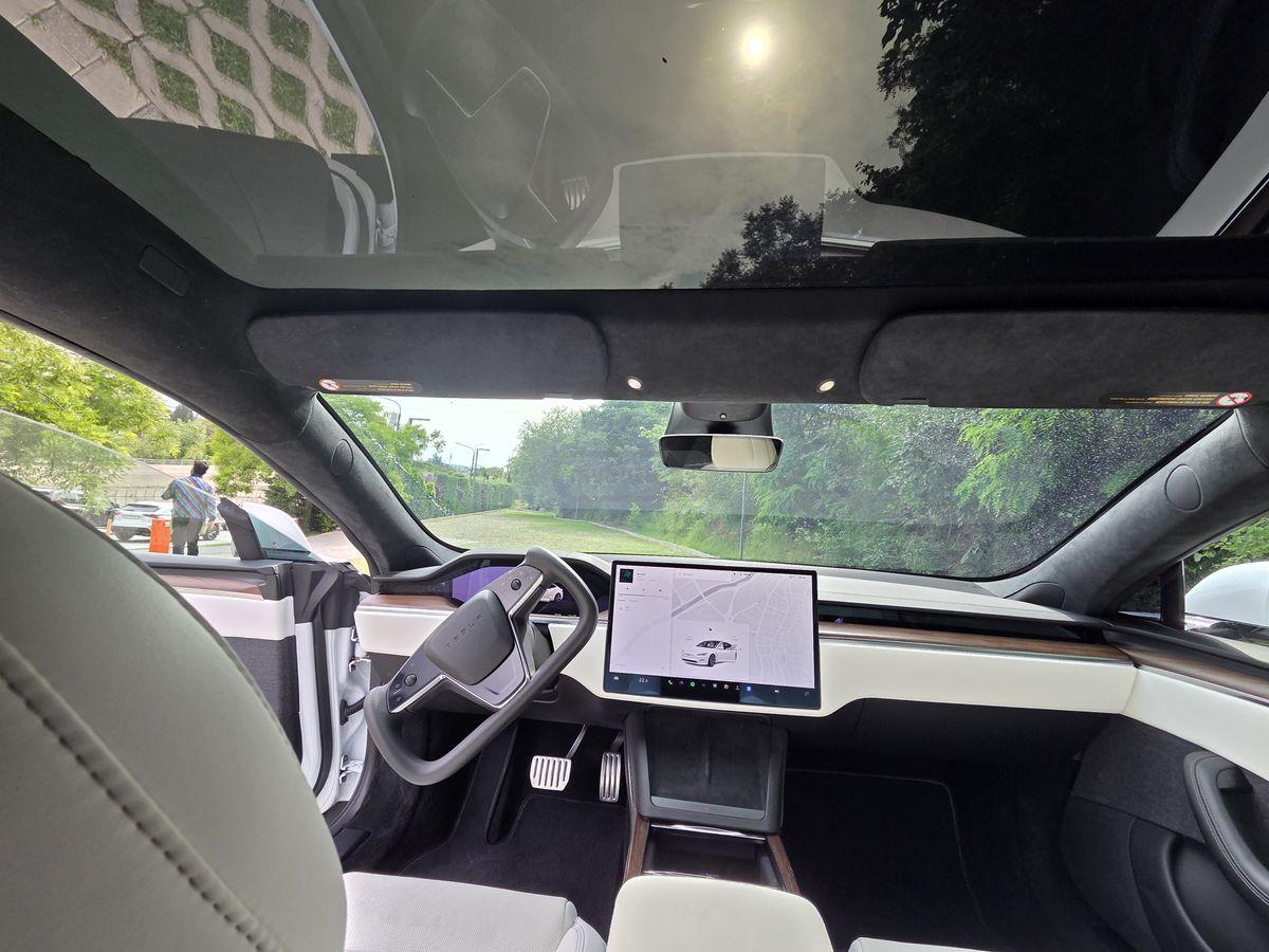 Tesla Model S, миниатюра 3