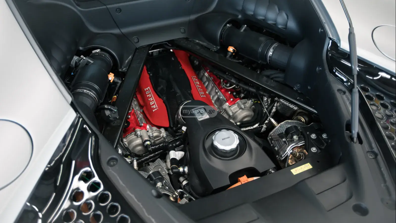 Ferrari SF90 