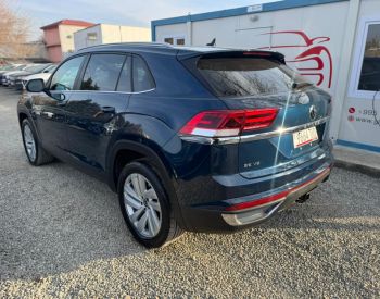 Volkswagen Atlas SE