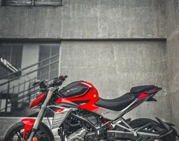 Hero Xtreme 250R 