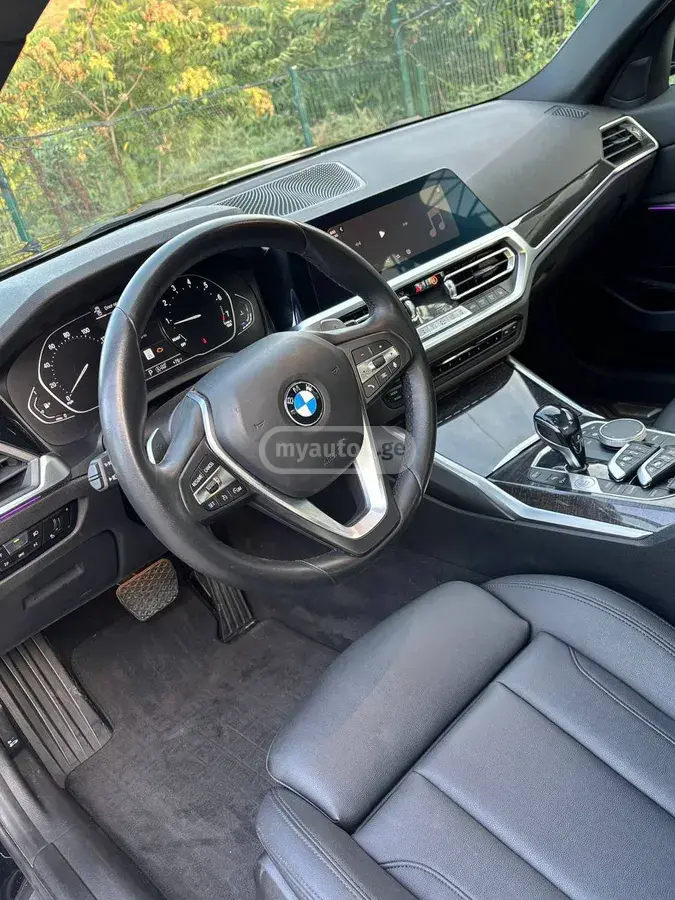 BMW 3 Series 330, миниатюра 9