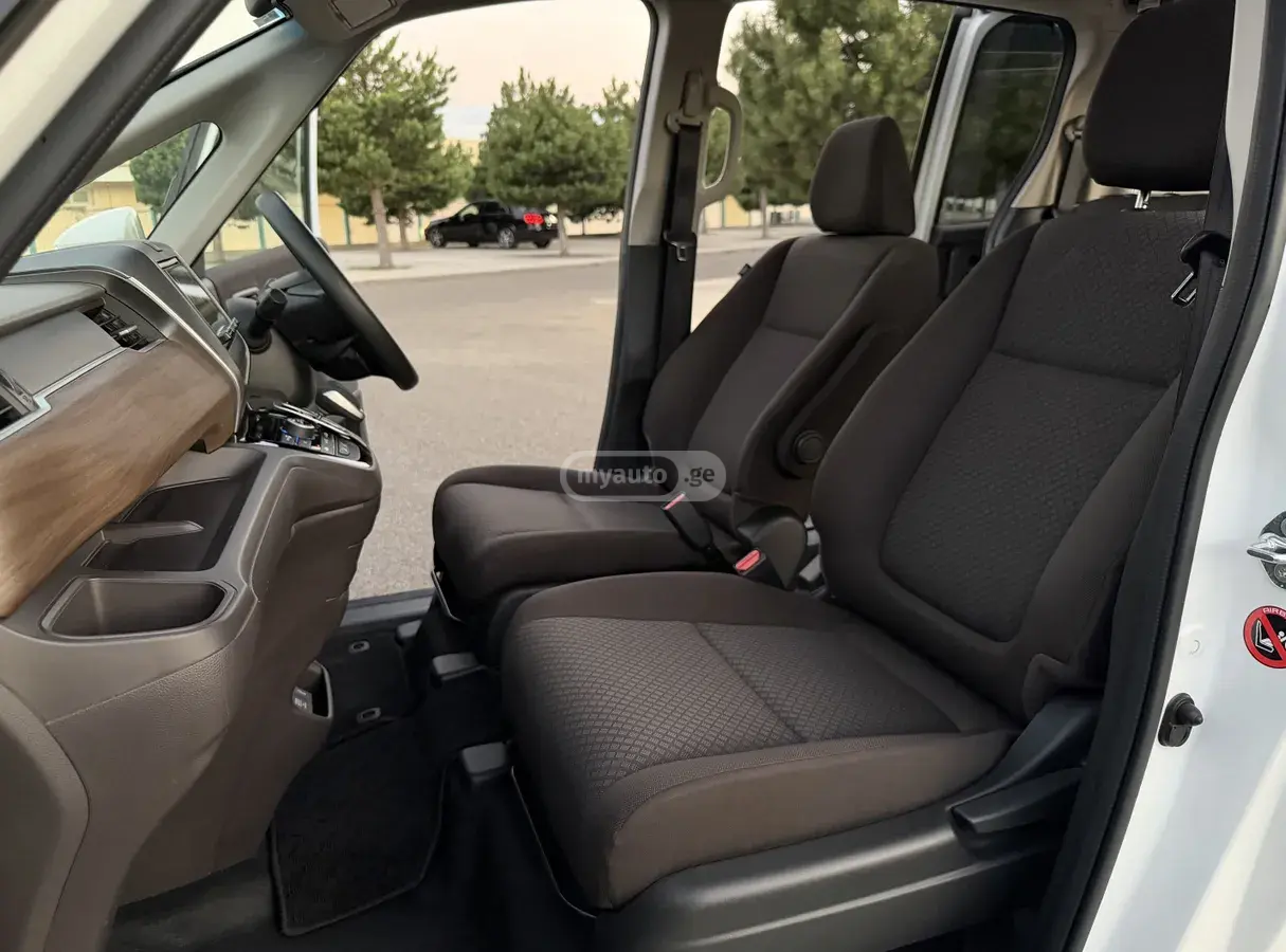 Honda Odyssey, миниатюра 7