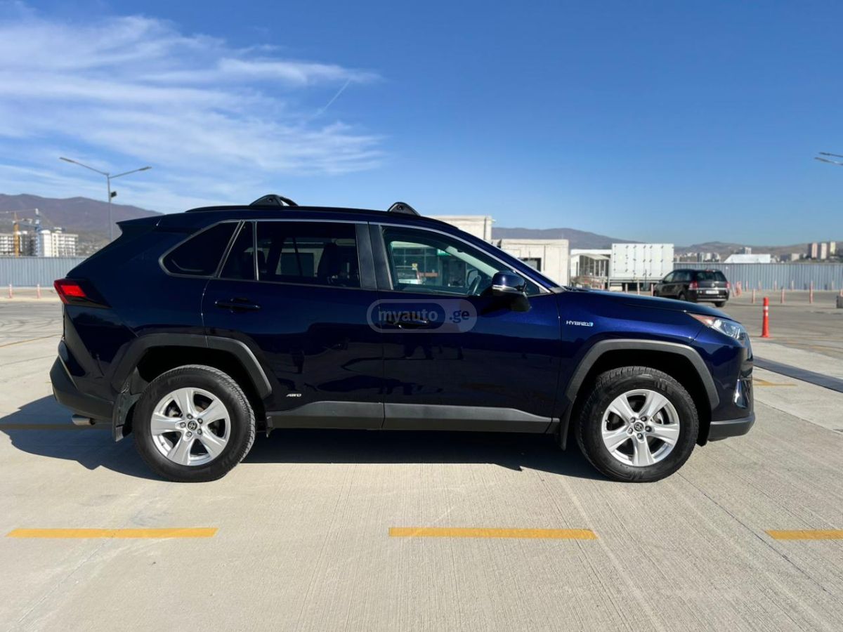 Toyota RAV 4