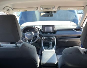 Toyota RAV 4 XLE