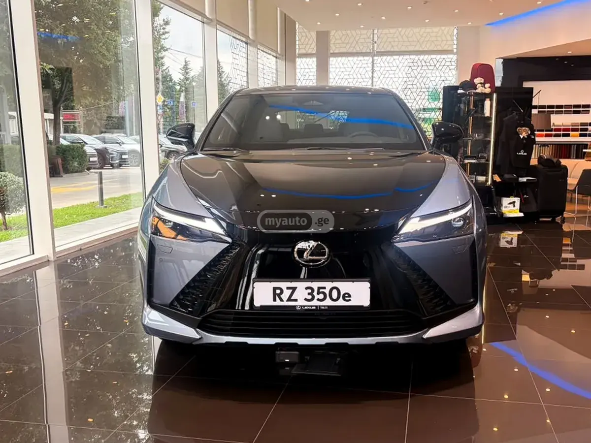 Lexus RZ 300e