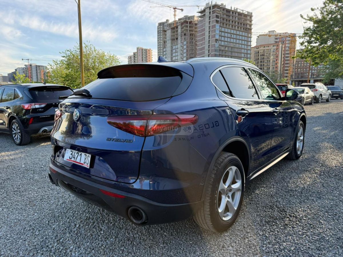 Alfa Romeo Stelvio