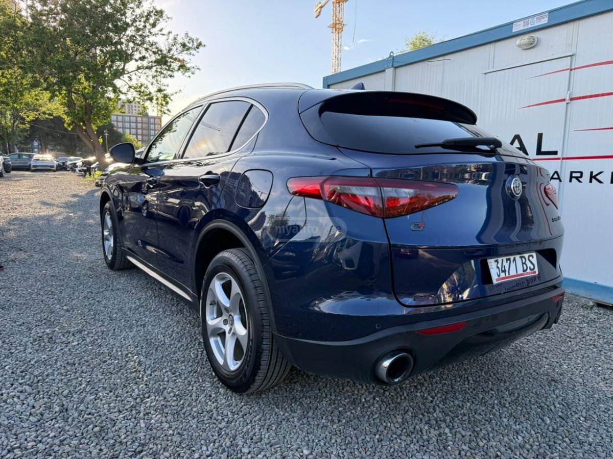 Alfa Romeo Stelvio