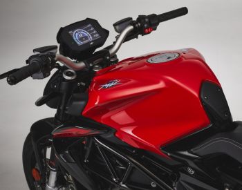  Brutale 800 