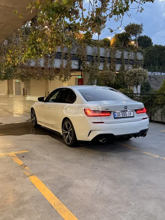BMW 3 Series 330, миниатюра 3