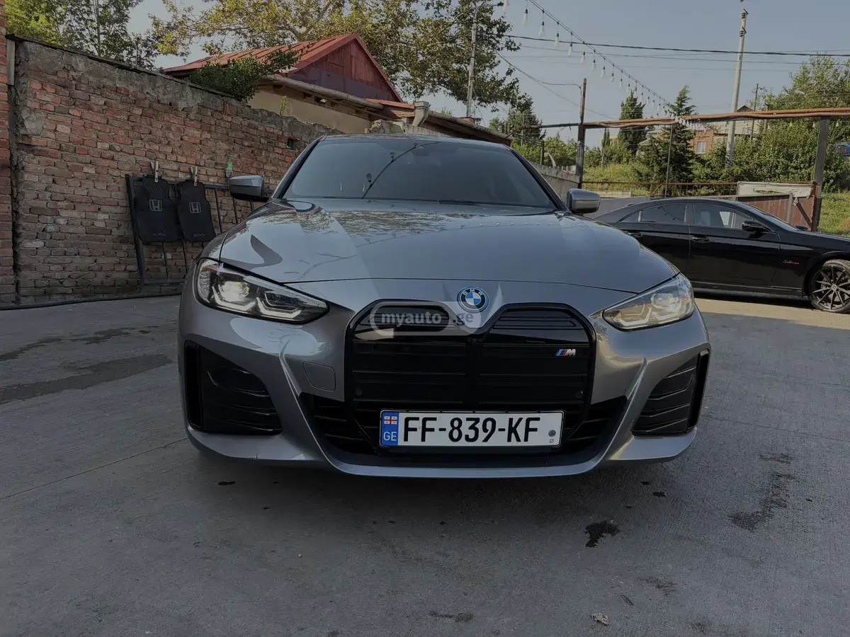 BMW i4, фото 1