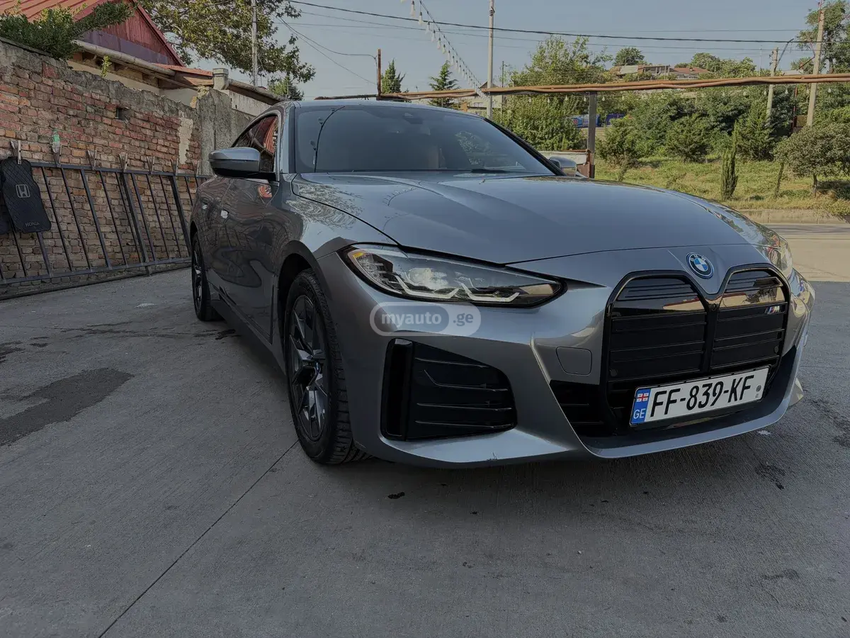 BMW i4, миниатюра 2