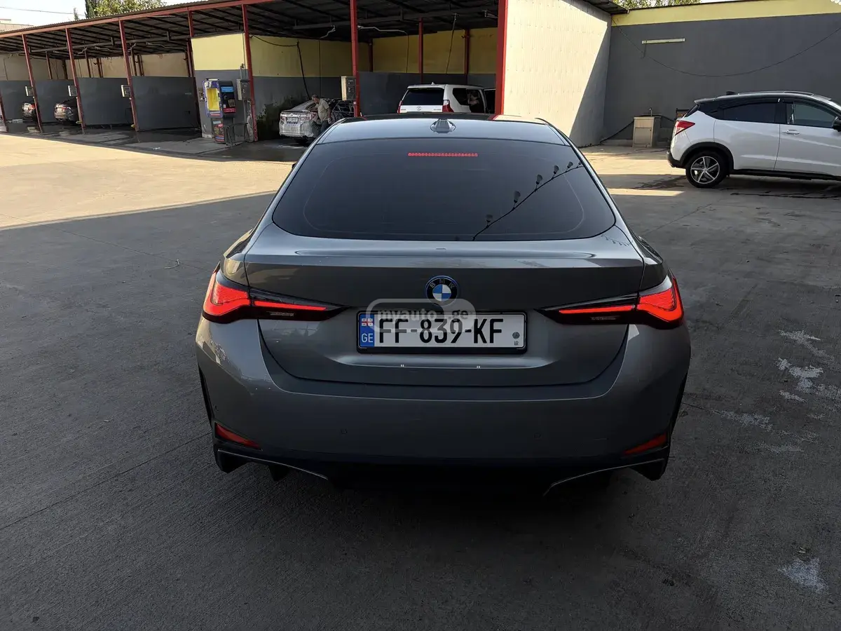 BMW i4, миниатюра 6