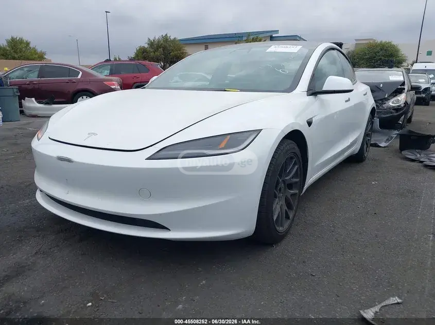 Tesla Model 3, миниатюра 3