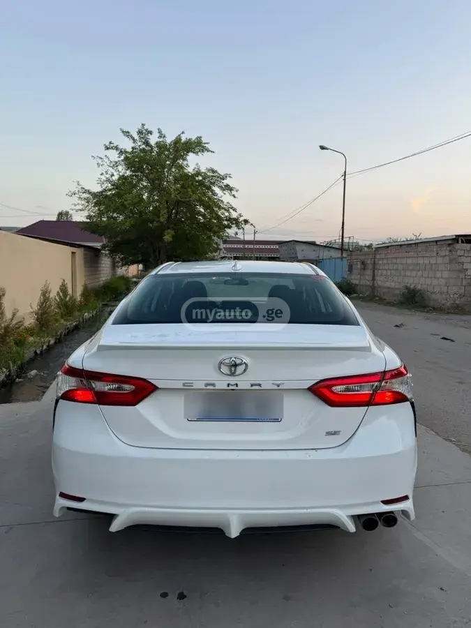 Toyota Camry, миниатюра 3