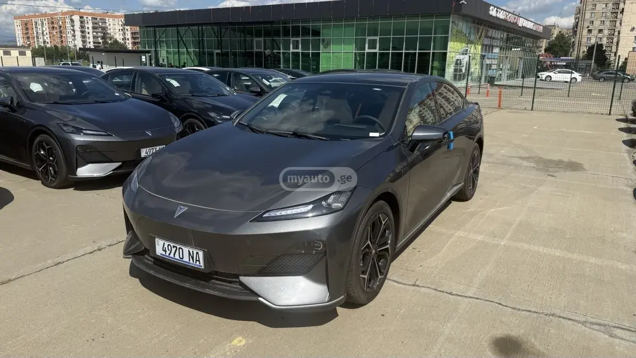 Changan Deepal SL03