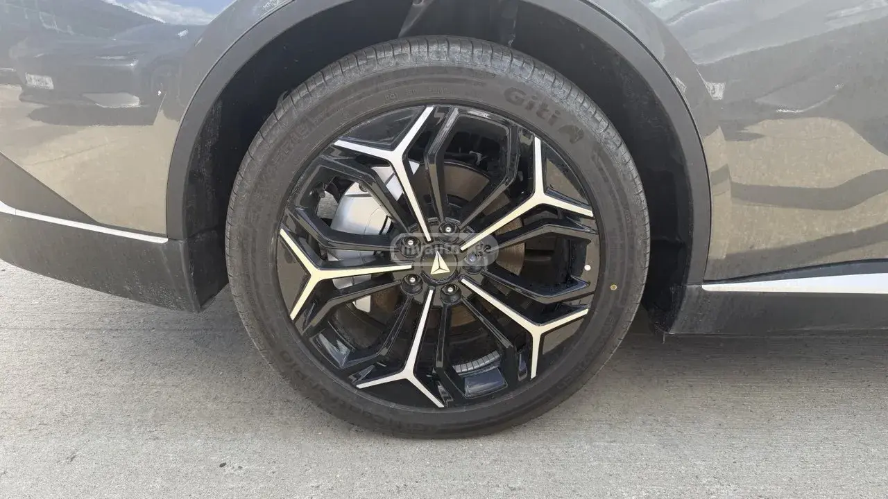 Changan Deepal SL03
