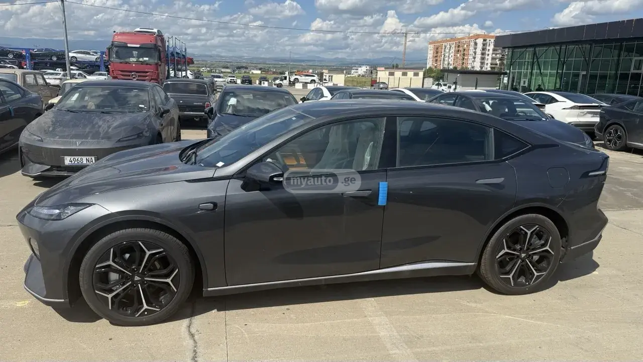 Changan Deepal SL03