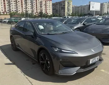 Changan Deepal SL03 