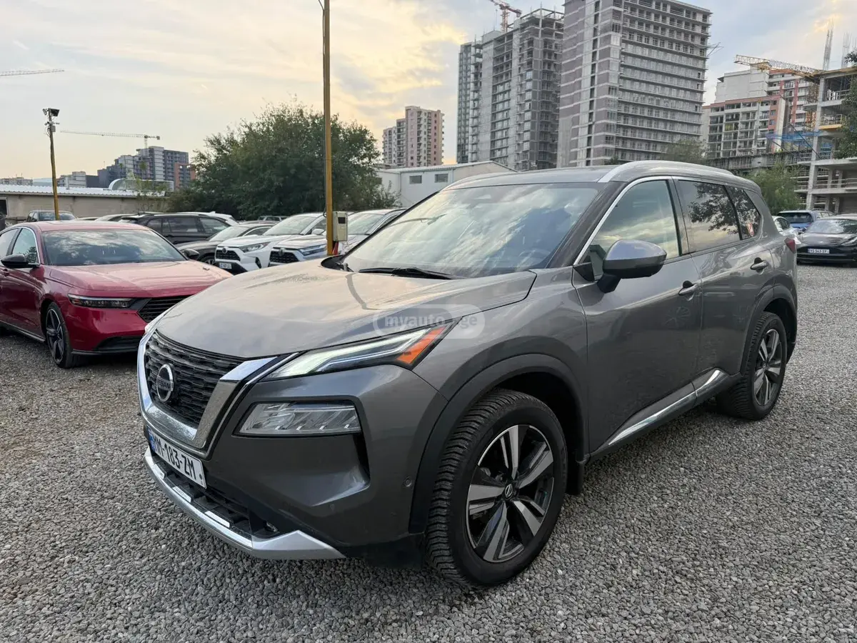 Nissan Rogue 