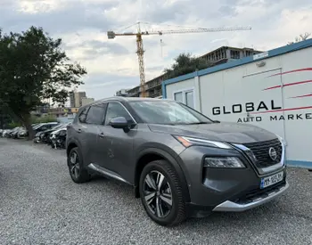 Nissan Rogue 