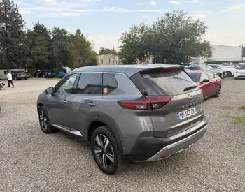 Nissan Rogue 