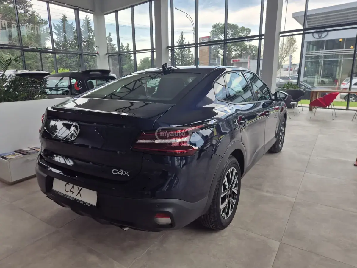 Citroen C4 X