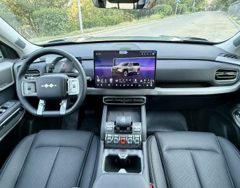 BYD Leopard 3 
