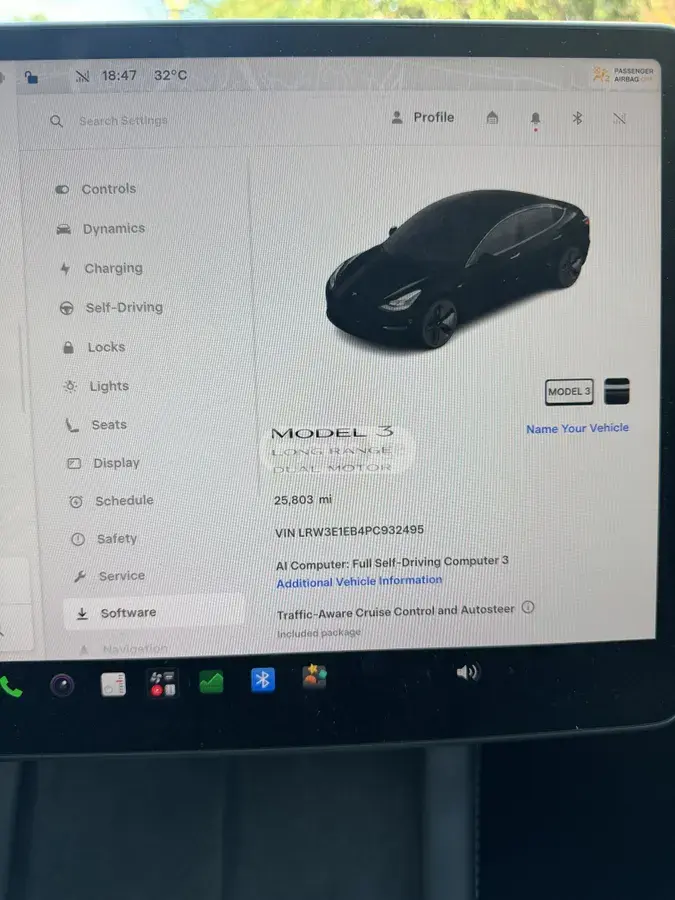 Tesla Model 3, миниатюра 11
