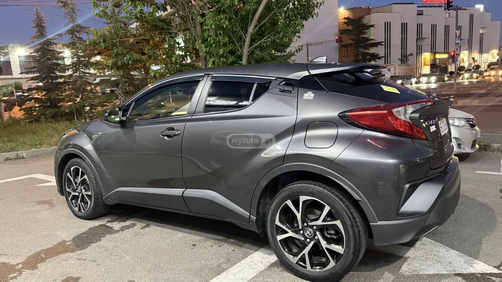 Toyota C-HR, миниатюра 5