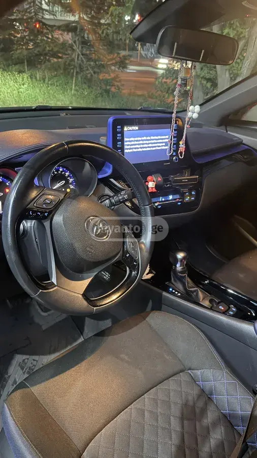Toyota C-HR, миниатюра 8