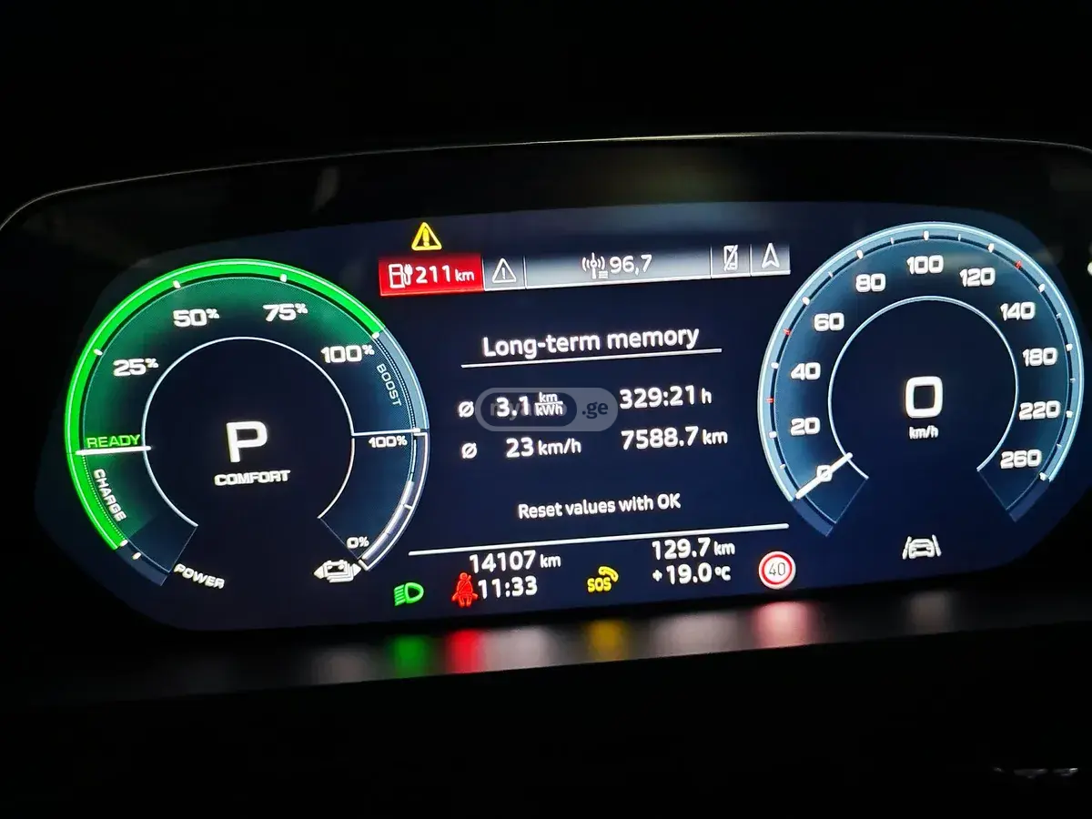 Audi e-tron, миниатюра 9