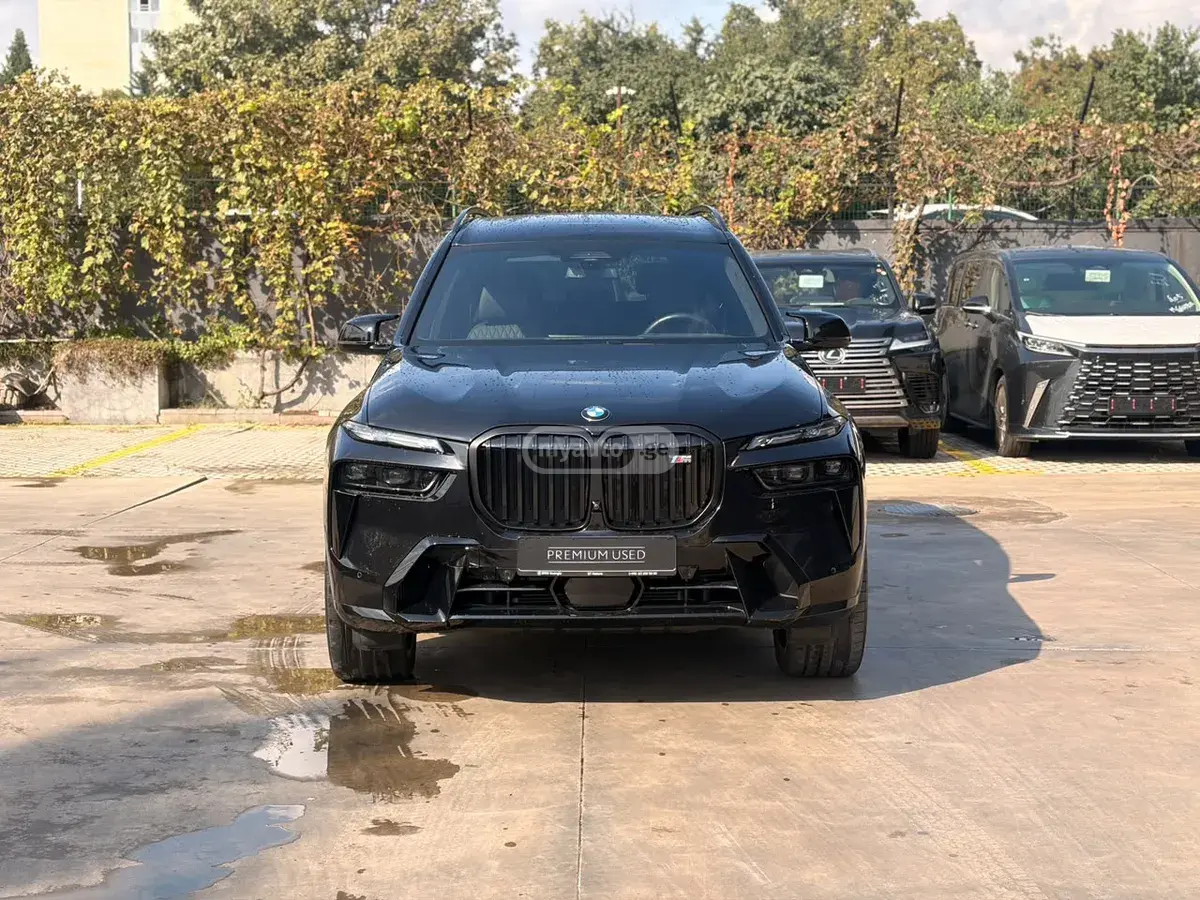 BMW X7 